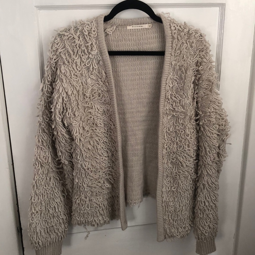 Oversized loop sweater